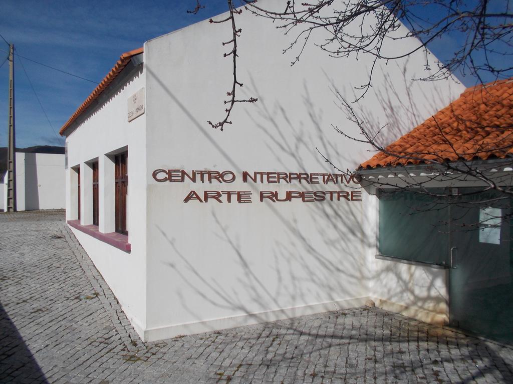 Casa Da Quelha Guest House Chas de Egua Bagian luar foto